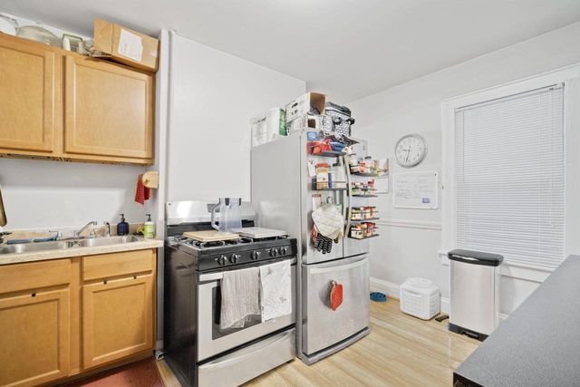 3947 E Squire AVENUE, Cudahy, WI 53110