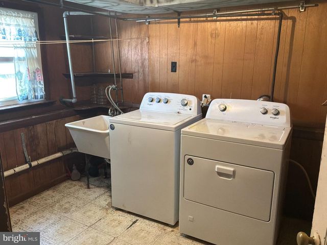812 COLBY AVE, Delran, NJ 08075