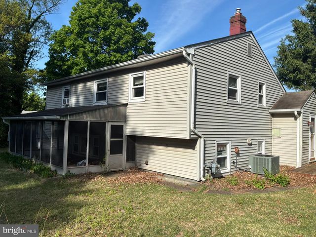 812 COLBY AVE, Delran, NJ 08075
