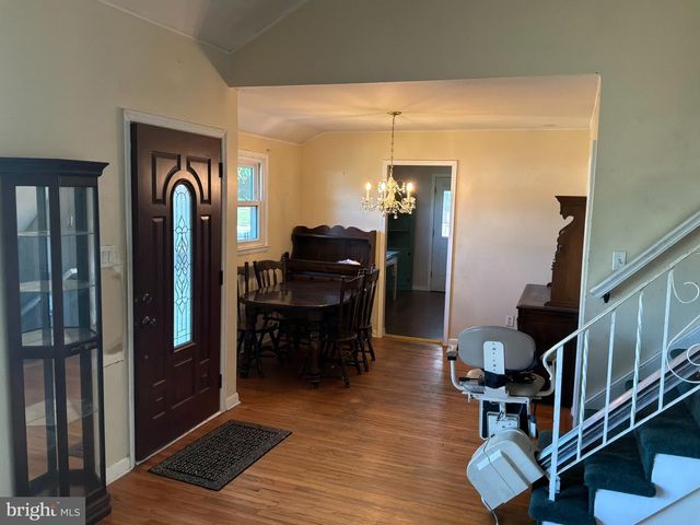 812 COLBY AVE, Delran, NJ 08075