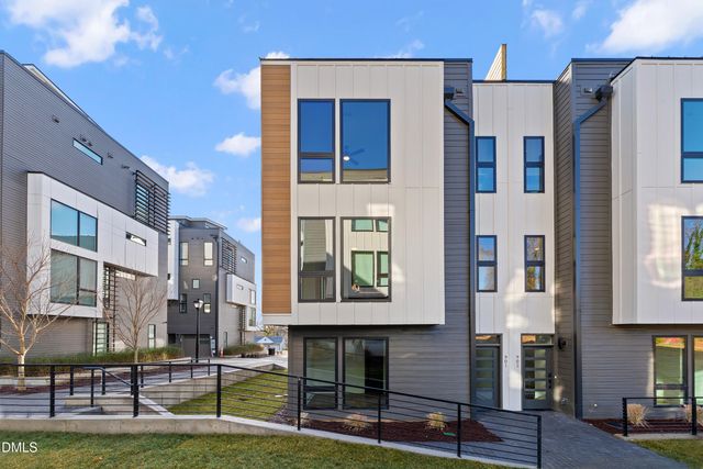 512 Gordon Street 901, Durham, NC 27701