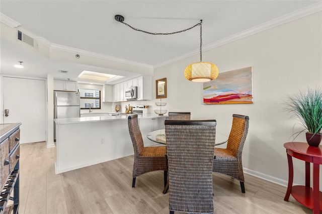 1001 BENJAMIN FRANKLIN DRIVE 503, Sarasota, FL 34236