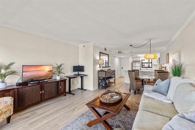 1001 BENJAMIN FRANKLIN DRIVE 503, Sarasota, FL 34236