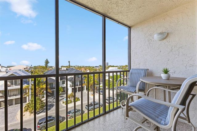 1001 BENJAMIN FRANKLIN DRIVE 503, Sarasota, FL 34236