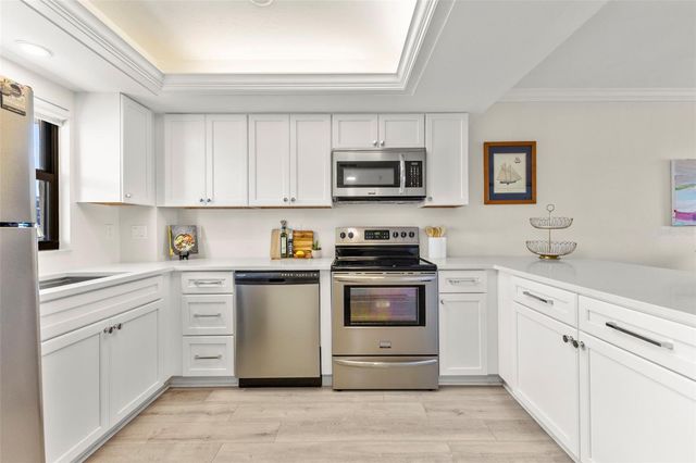 1001 BENJAMIN FRANKLIN DRIVE 503, Sarasota, FL 34236