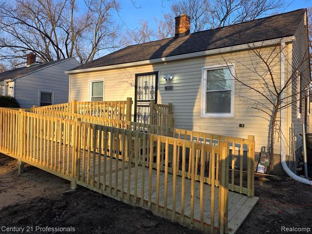 19956 Faust Avenue, Detroit, MI 48219