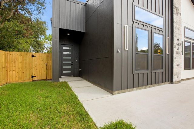 944 Lucky Street, Houston, TX 77088