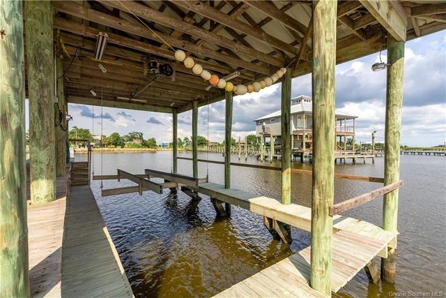 3631 Manning Road, Lake Charles, LA 70605