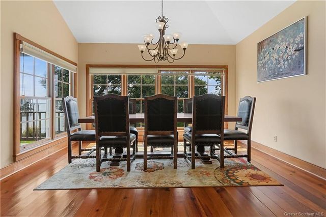 3631 Manning Road, Lake Charles, LA 70605