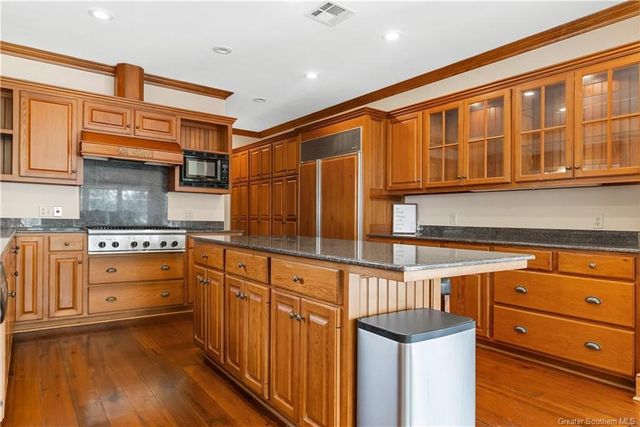 3631 Manning Road, Lake Charles, LA 70605