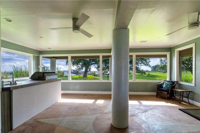 3631 Manning Road, Lake Charles, LA 70605