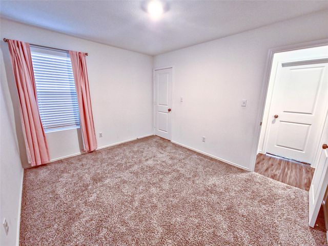 13415 Mussel RUN, Elgin, TX 78621