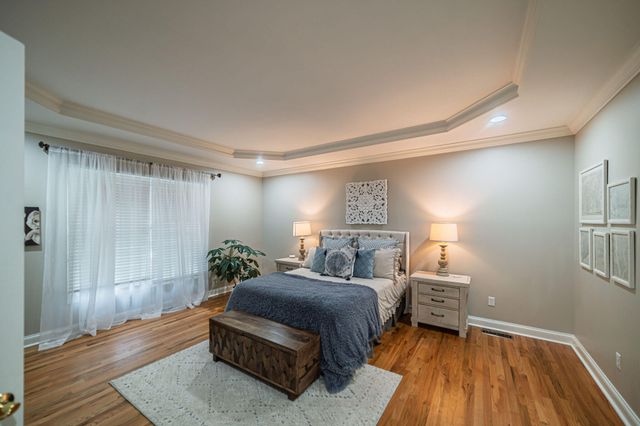 6460 Gardenview Drive, Paducah, KY 42001