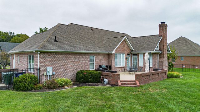 6460 Gardenview Drive, Paducah, KY 42001