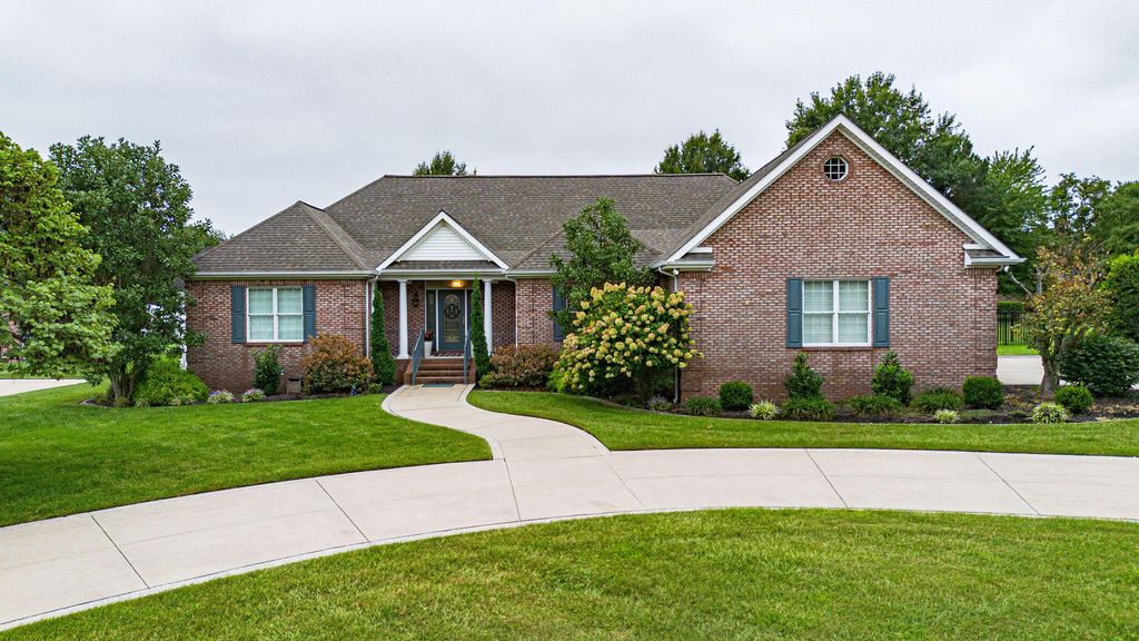 6460 Gardenview Drive, Paducah, KY 42001