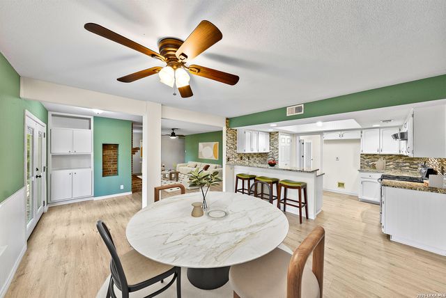 2831 Peppermill Run, San Antonio, TX 78231