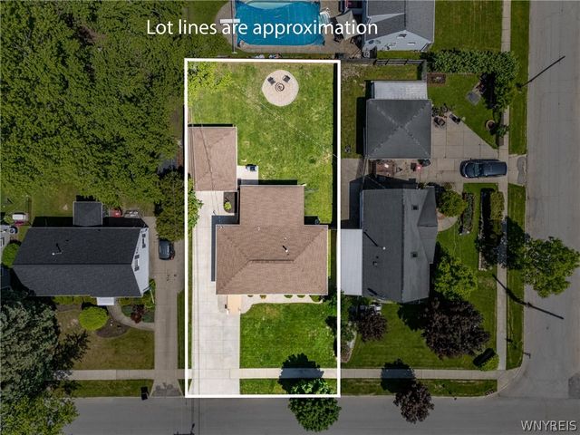 30 Benson Drive, Lancaster, NY 14086