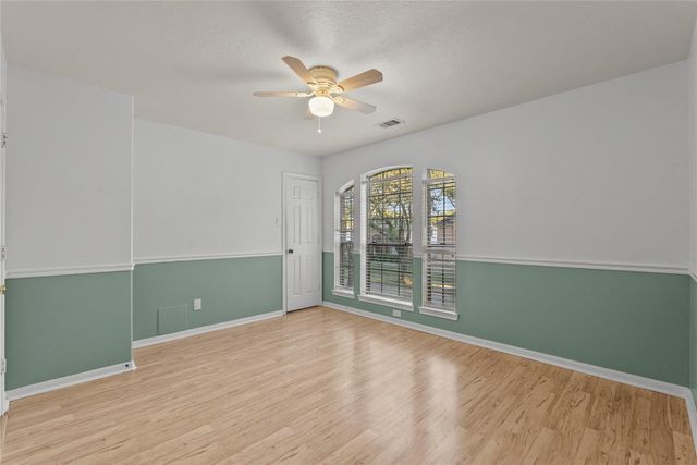 2224 Golden Sails Drive, League City, TX 77573