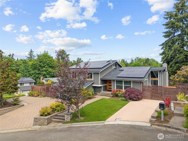 12302 SE 46th Court, Bellevue, WA 98006