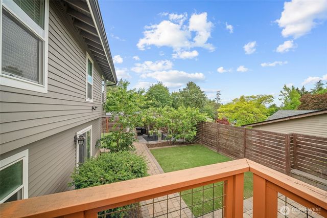 12302 SE 46th Court, Bellevue, WA 98006