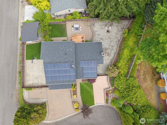 12302 SE 46th Court, Bellevue, WA 98006