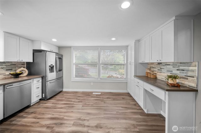 12302 SE 46th Court, Bellevue, WA 98006