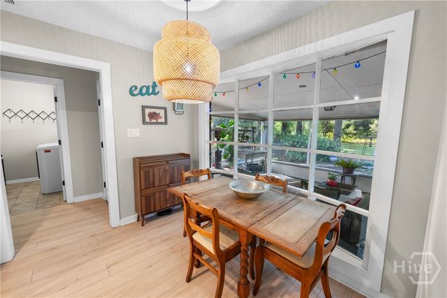 100 Strathy Hall Drive, Richmond Hill, GA 31324