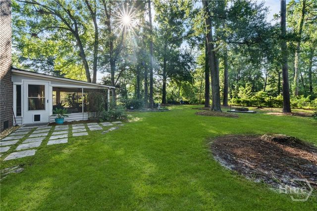 100 Strathy Hall Drive, Richmond Hill, GA 31324