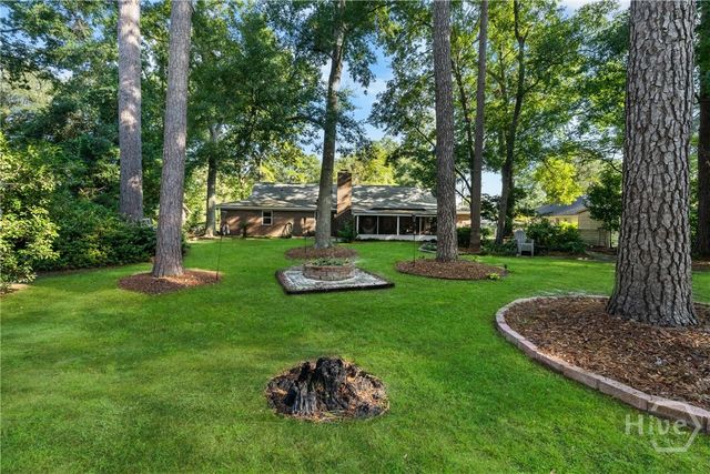 100 Strathy Hall Drive, Richmond Hill, GA 31324