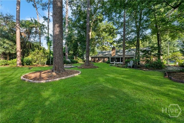 100 Strathy Hall Drive, Richmond Hill, GA 31324