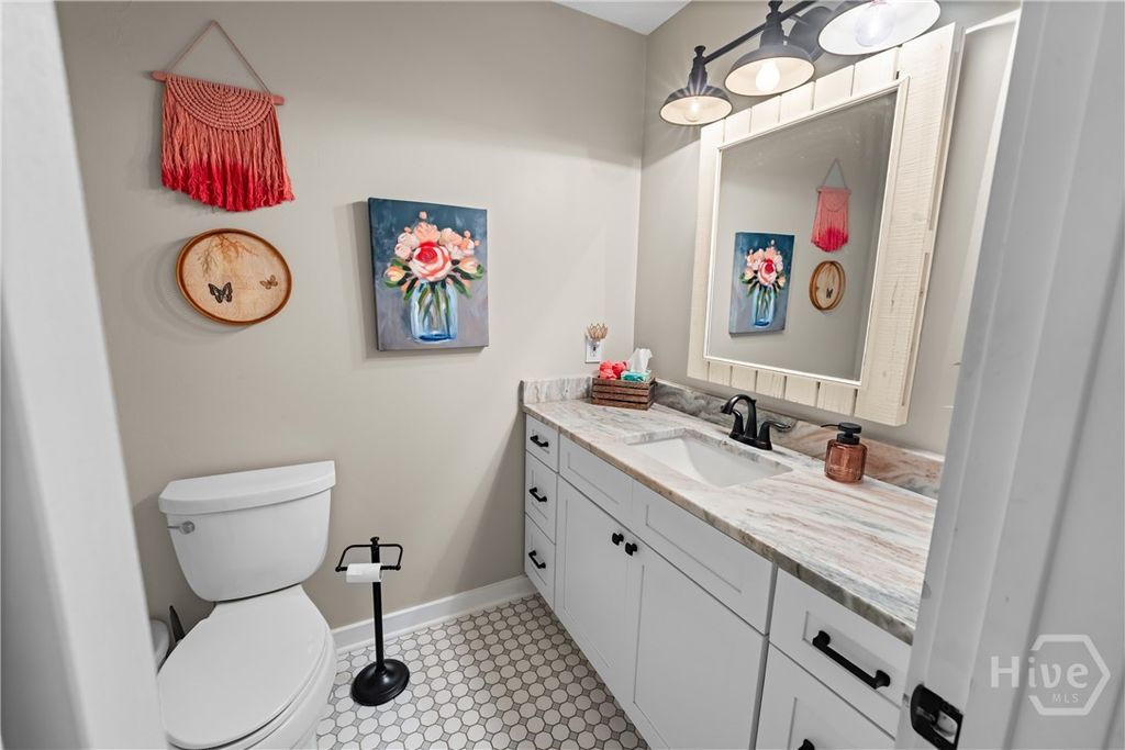 Image 21 of property listing at 100 Strathy Hall Drive, Richmond Hill, GA 31324