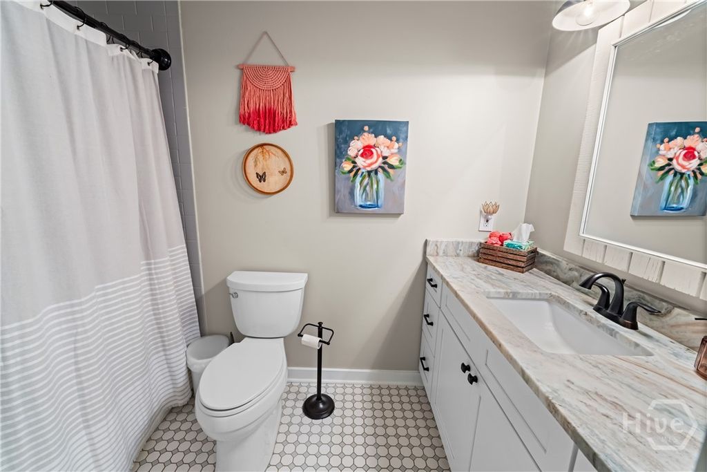 Image 22 of property listing at 100 Strathy Hall Drive, Richmond Hill, GA 31324