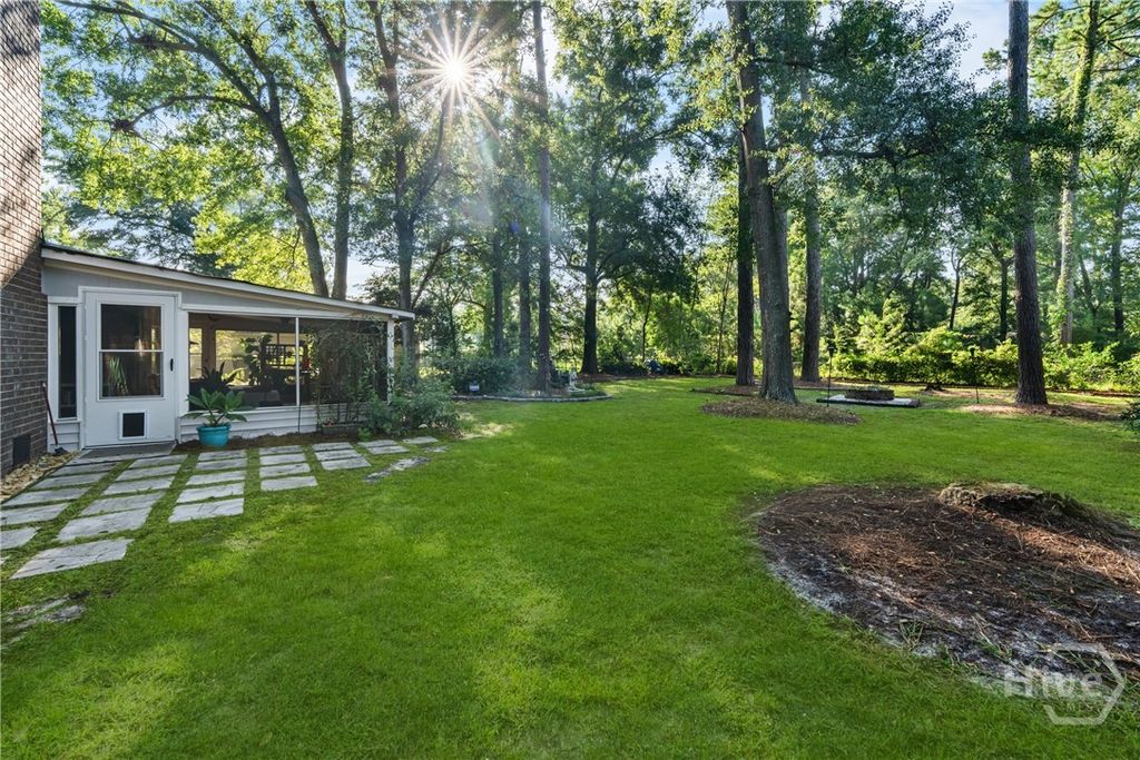 Image 34 of property listing at 100 Strathy Hall Drive, Richmond Hill, GA 31324