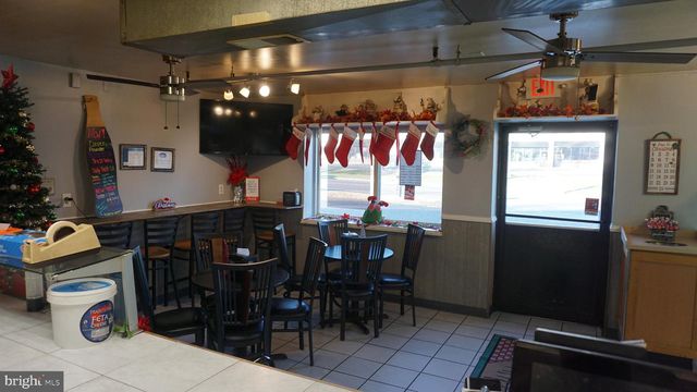 1687 N DELSEA DR, Vineland, NJ 08360