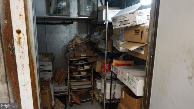 1687 N DELSEA DR, Vineland, NJ 08360