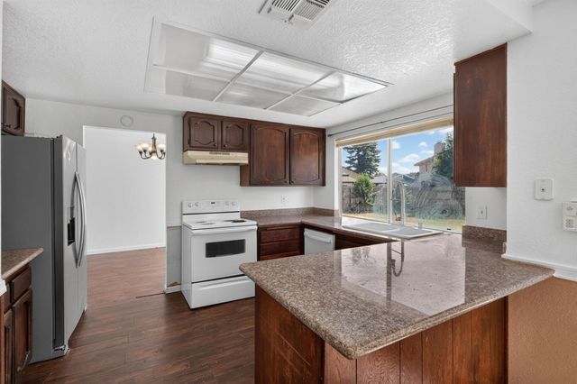 3079 Parody Way, Sacramento, CA 95833