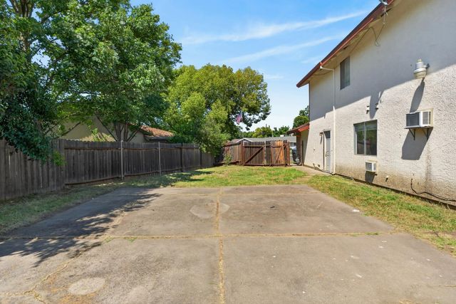 3079 Parody Way, Sacramento, CA 95833