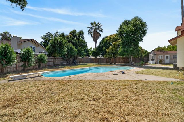 3079 Parody Way, Sacramento, CA 95833