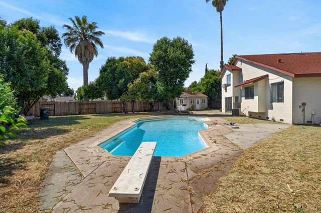 3079 Parody Way, Sacramento, CA 95833