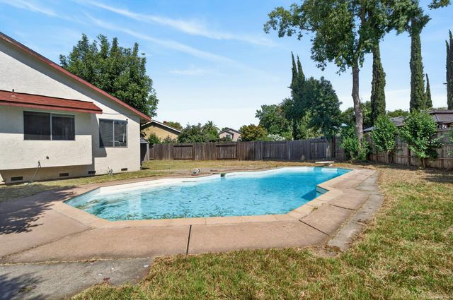 3079 Parody Way, Sacramento, CA 95833