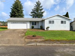 710 Ne 5TH St, Willamina, OR 97396