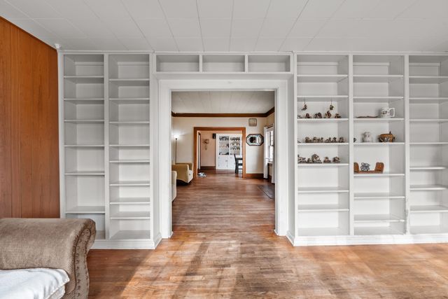 409 Houser Dr, El Dorado, KS 67042