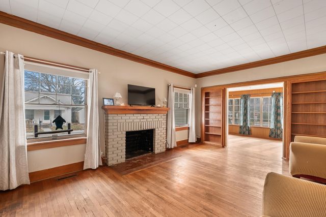 409 Houser Dr, El Dorado, KS 67042