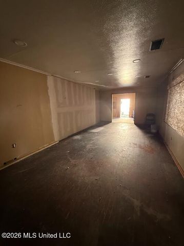 4407 Sunset Drive, Jackson, MS 39213