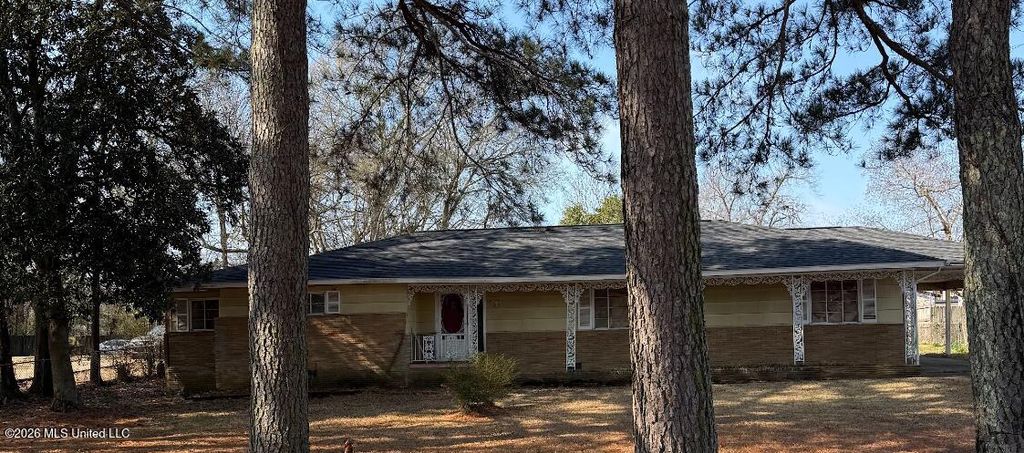 4407 Sunset Drive, Jackson, MS 39213