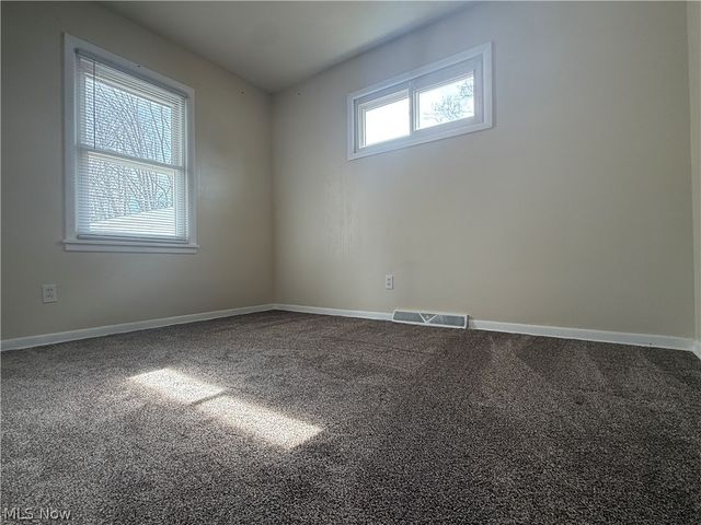 2867 Norma Street, Cuyahoga Falls, OH 44223