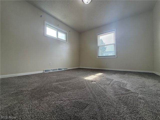 2867 Norma Street, Cuyahoga Falls, OH 44223