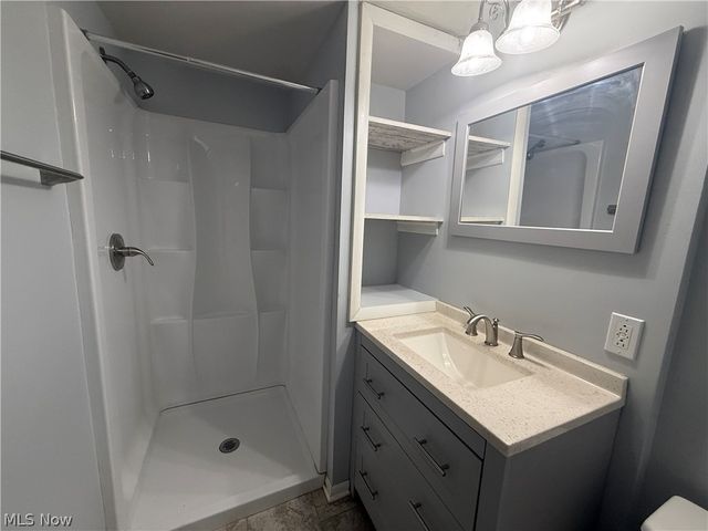 2867 Norma Street, Cuyahoga Falls, OH 44223