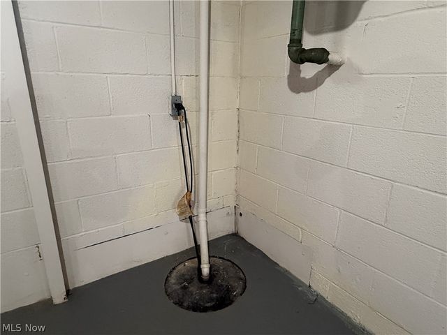 2867 Norma Street, Cuyahoga Falls, OH 44223