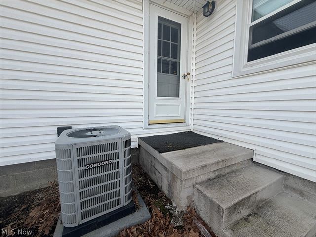 2867 Norma Street, Cuyahoga Falls, OH 44223